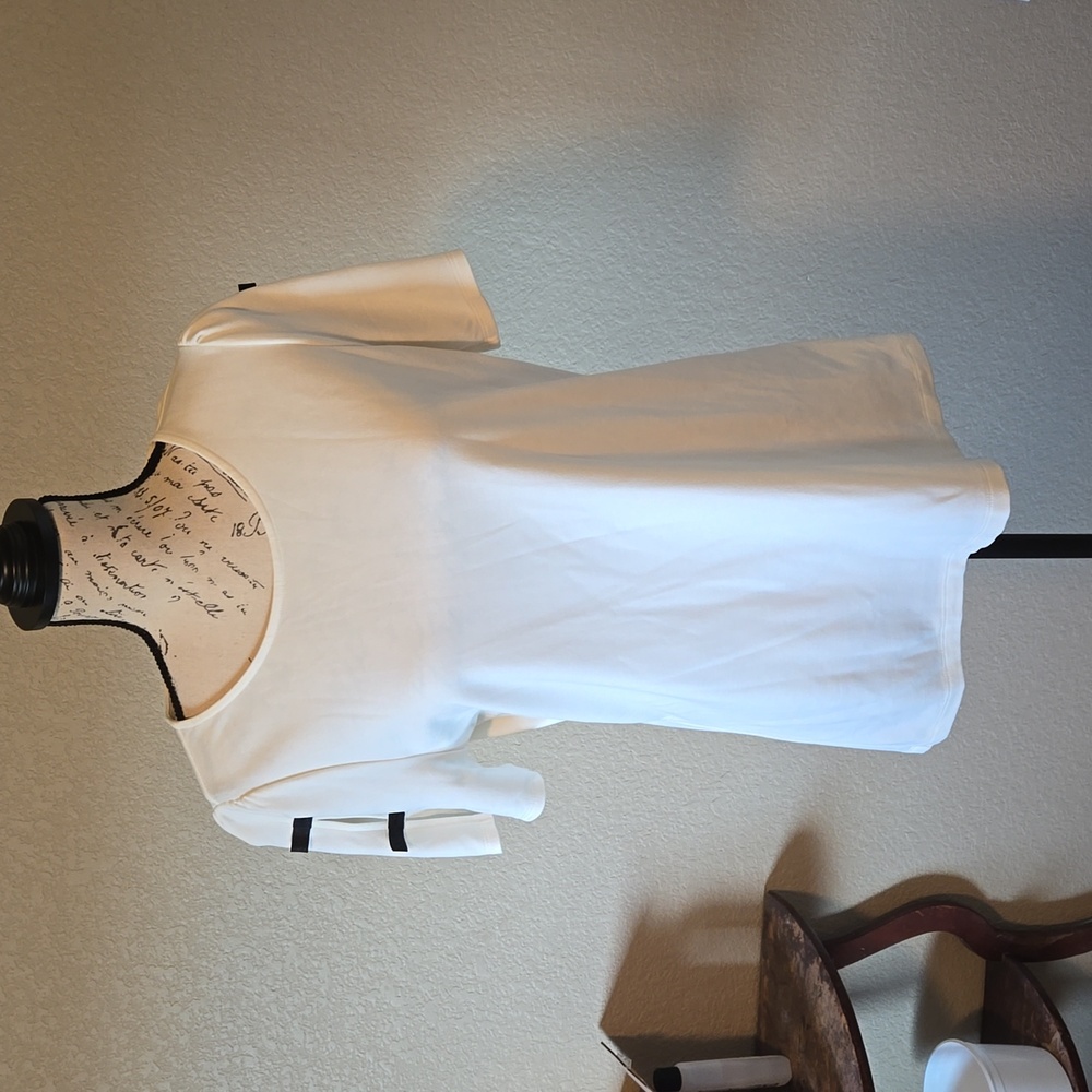 Women's Liz Claiborne Top